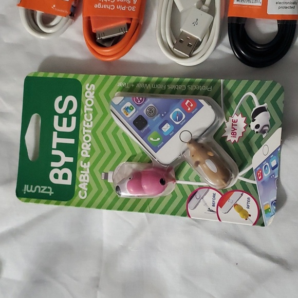 : 2 tzumi bytes & 8 USB Charger Apple iPad tablets 1 2 3 1st 2nd 3rd generation - Picture 8 of 9